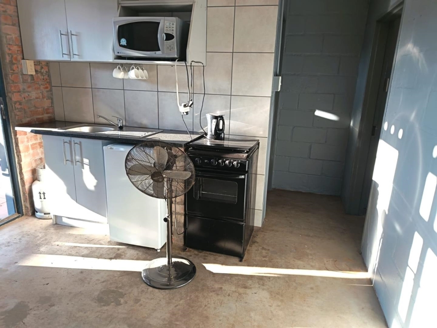 To Let 2 Bedroom Property for Rent in Klipheuwel Western Cape